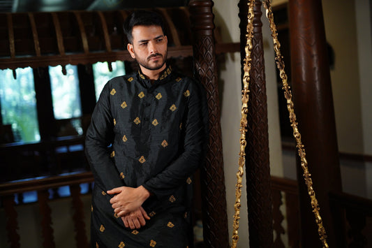 BLACK MOTIF EMBROIDERY KURTA WITH WHITE PAJAMA