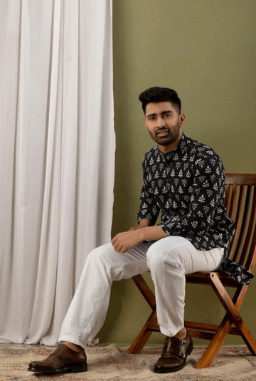 FABULOUS BLACK PRINTED MENS KURTA ONLY