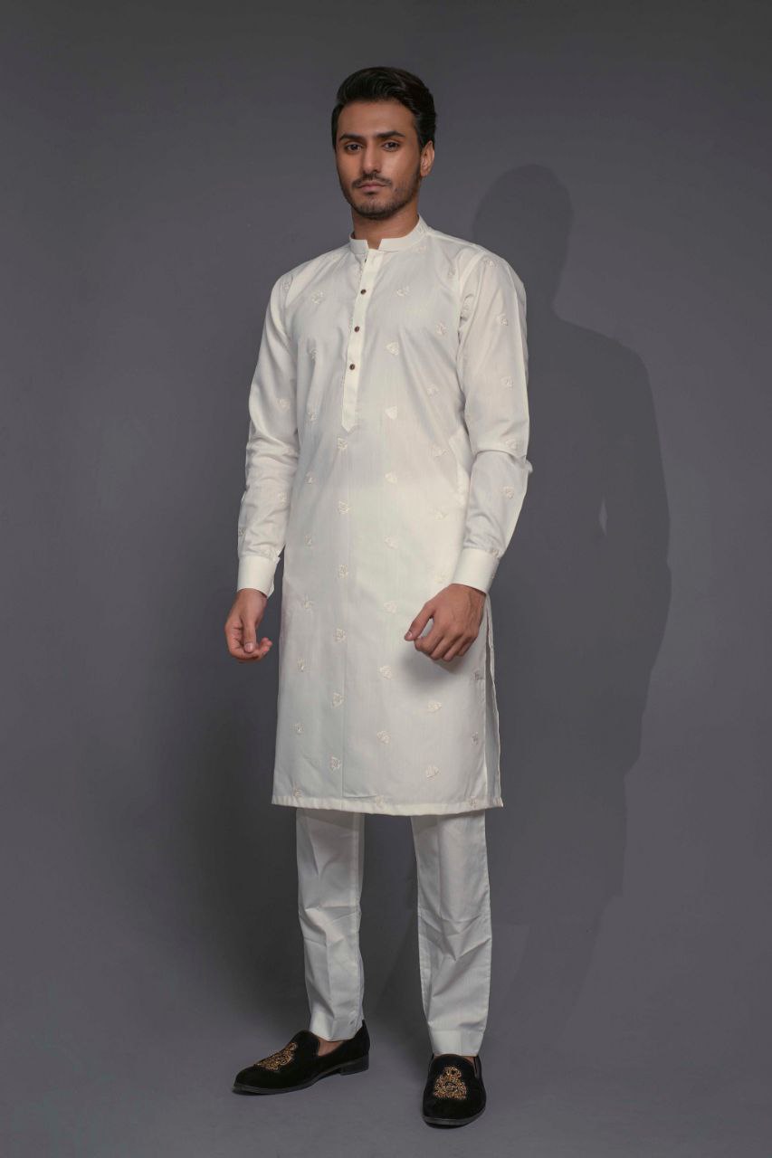 OFF WHITE EMBROIDERED DESIGNER NEN'S KURTA WITH PAJAMA